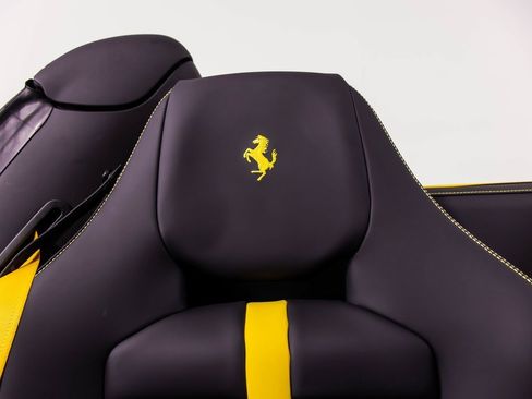 Certified 2022 Ferrari F8 Tributo image 57