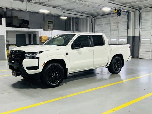 New 2026 Nissan Frontier SV w/ All-Weather Content Package image 11