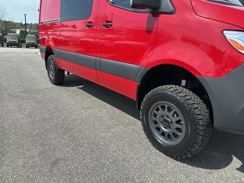 New 2026 Mercedes-Benz Sprinter 2500 image 10