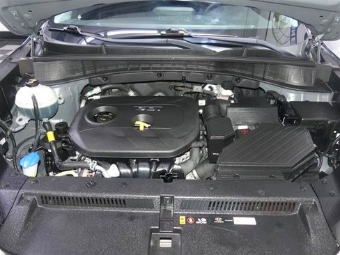 Used 2019 Hyundai Tucson SE w/ Cargo Package FWD image 12