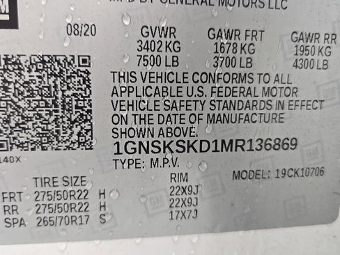 Used 2021 Chevrolet Tahoe Premier w/ Premium Package image 25