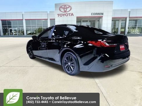Used 2025 Toyota Camry LE image 15