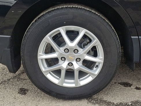 Used 2024 Chevrolet Equinox LT w/ LPO, Floor Liner Package image 34