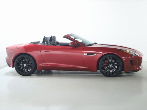 Used 2014 Jaguar F-TYPE S image 10