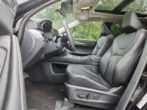 Used 2023 INFINITI QX60 Luxe w/ Cargo Package AWD/4WD image 9