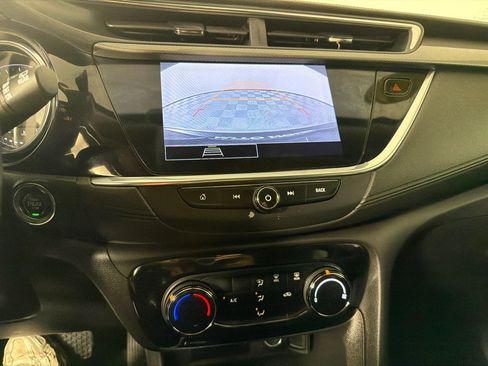 Used 2023 Buick Encore GX Preferred FWD image 17