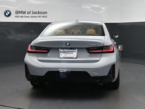 New 2026 BMW 330i Sedan w/ M Sport Package RWD image 6