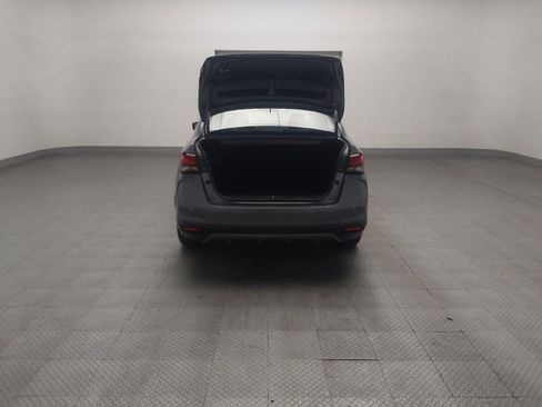 Used 2025 Nissan Versa S FWD image 29