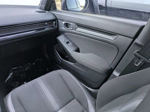 Used 2022 Honda Civic Sport image 16