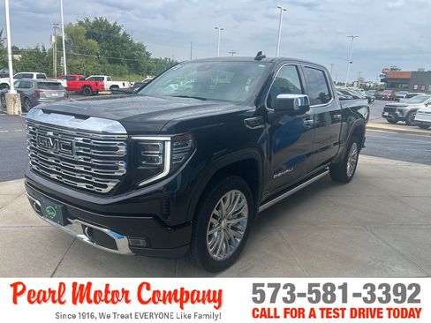 Certified 2022 GMC Sierra 1500 Denali AWD/4WD image 8