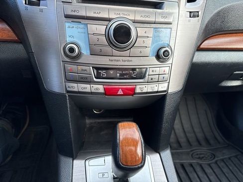 Used 2013 Subaru Outback 2.5i Limited image 19