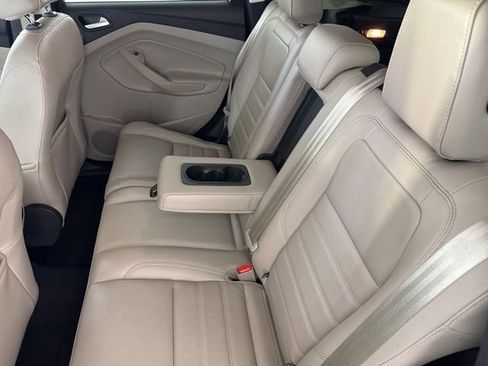 Used 2017 Ford Escape Titanium image 25