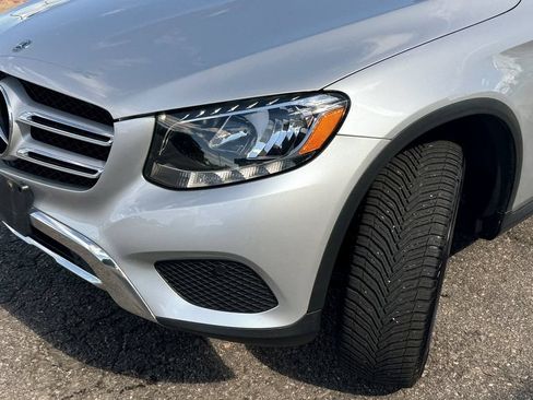 Used 2019 Mercedes-Benz GLC 300 4MATIC image 15