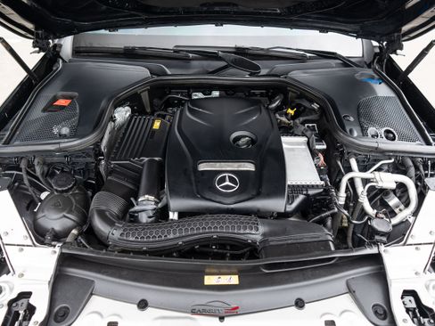 Used 2019 Mercedes-Benz E 300 4MATIC w/ Premium 1 Package image 45