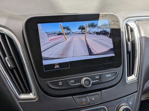 Used 2024 Chevrolet Malibu LT image 12