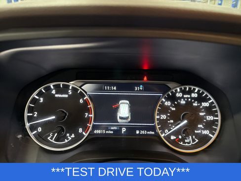 Used 2022 Nissan Rogue SL w/ SL Premium Package image 10