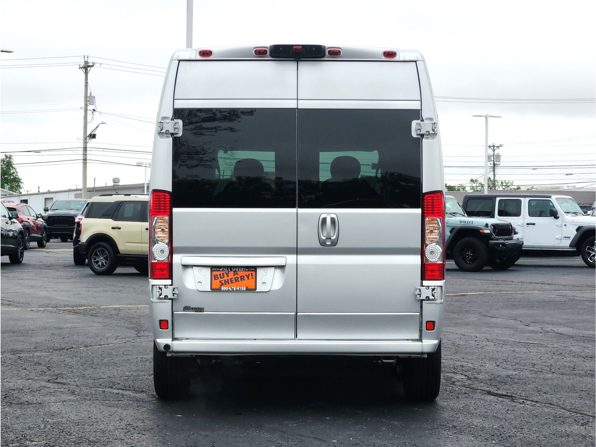 Used 2023 RAM ProMaster 2500 w/ Premium Convenience Group (B) FWD image 9