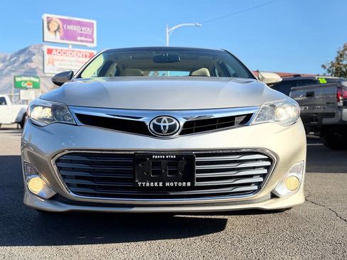 Used 2014 Toyota Avalon Limited image 92