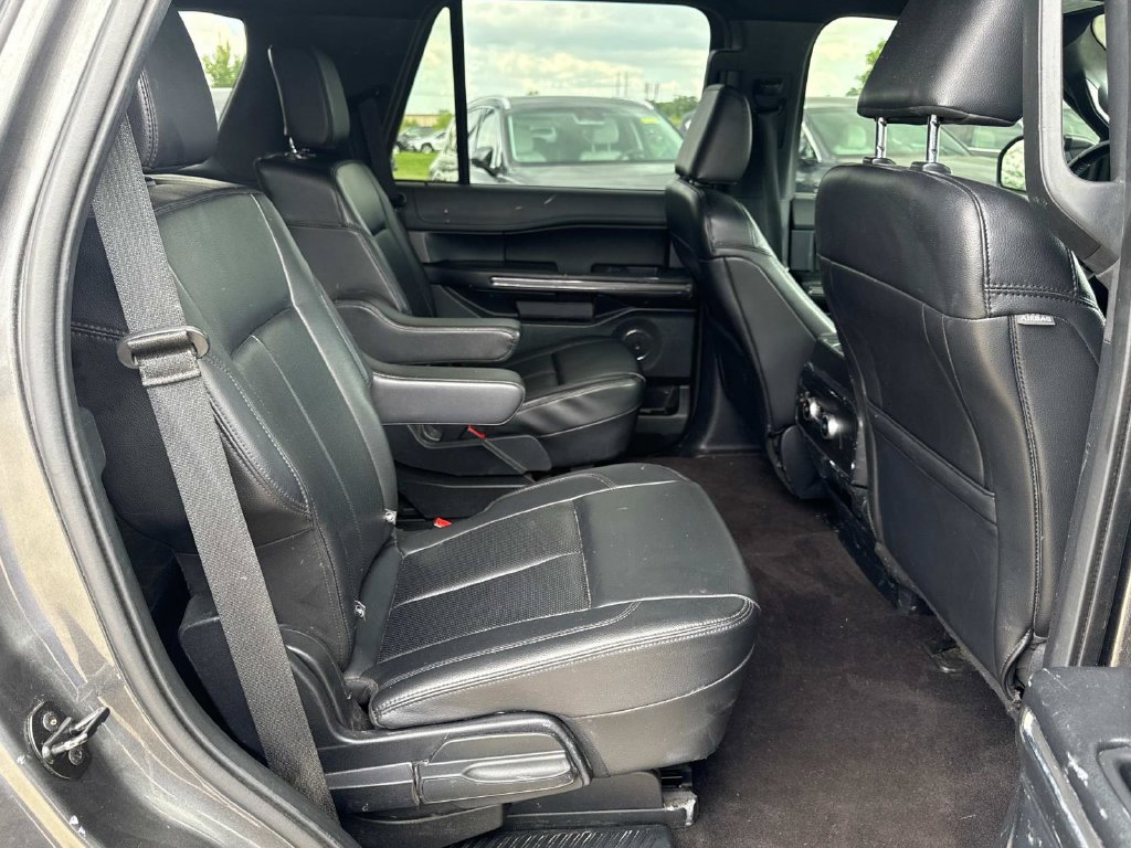 Used 2021 Ford Expedition XLT RWD image 13