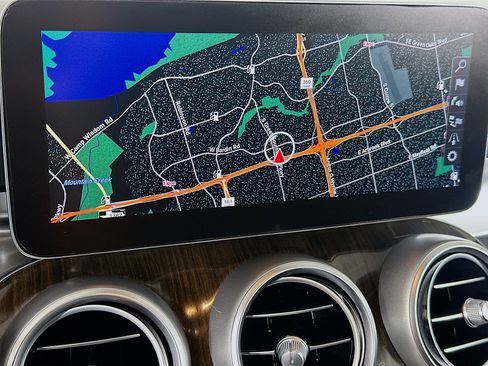 Used 2022 Mercedes-Benz C 300 Coupe image 22