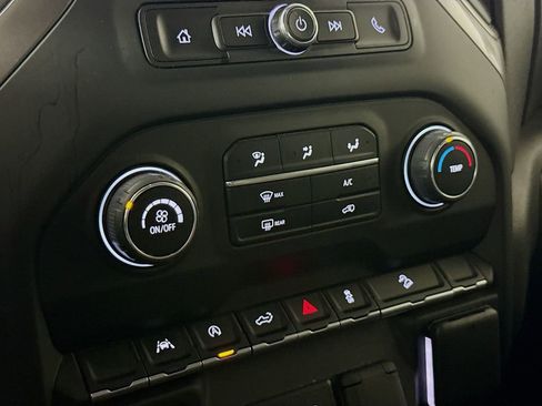 Used 2023 Chevrolet Silverado 1500 Custom Trail Boss image 15