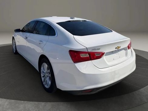 Used 2018 Chevrolet Malibu LT FWD image 5