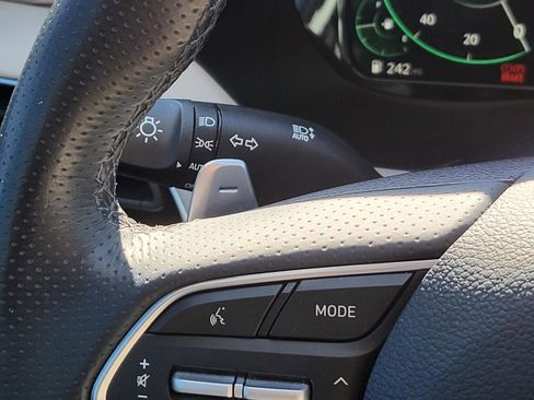 Used 2022 Hyundai Palisade Calligraphy image 37