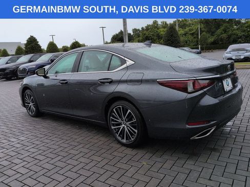 Used 2024 Lexus ES 350 w/ Premium Package FWD image 7