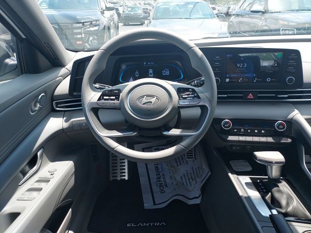 New 2026 Hyundai Elantra Sport FWD image 13