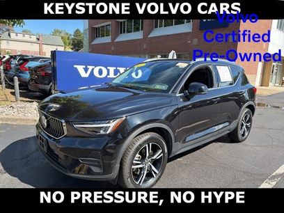 Certified 2025 Volvo XC40 B5 Core