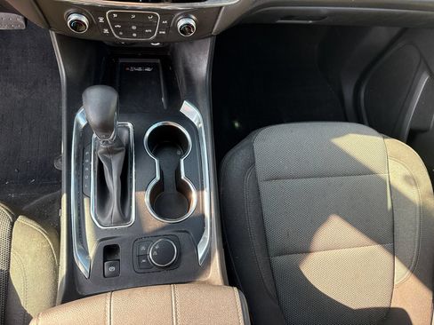 Used 2023 Chevrolet Traverse LT w/ LPO, Floor Liner Package FWD image 19