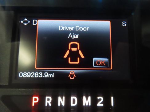 Used 2017 Ford F150 XLT w/ Equipment Group 302A Luxury image 12