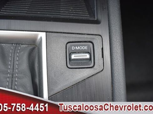 Used 2025 Nissan Kicks SV w/ Interior Electronics Package FWD image 33