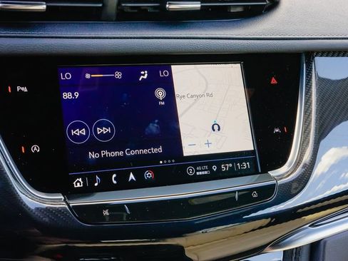 Certified 2024 Cadillac XT6 Sport image 18