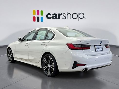 Used 2021 BMW 330i xDrive Sedan w/ Convenience Package image 3