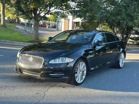 Used 2011 Jaguar XJ L Supercharged image 2