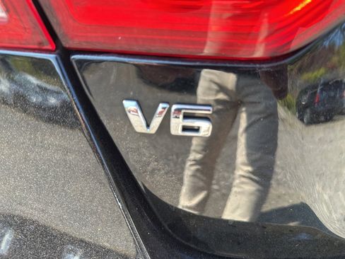 Used 2018 Chevrolet Impala LS image 12