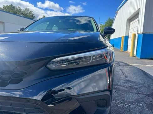 Used 2024 Honda Civic EX-L image 8