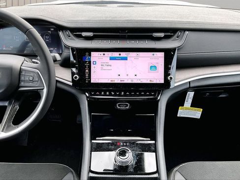 New 2026 Jeep Grand Cherokee Altitude RWD image 12