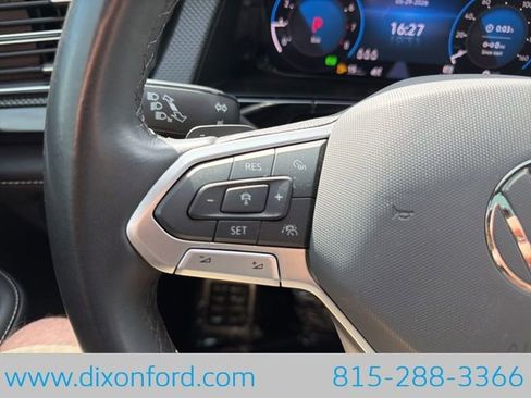 Used 2024 Volkswagen Atlas Cross Sport SEL Premium R-Line AWD/4WD image 16