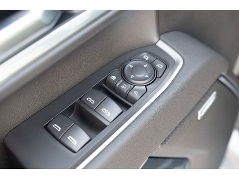 New 2026 GMC Sierra 2500 SLT AWD/4WD image 14