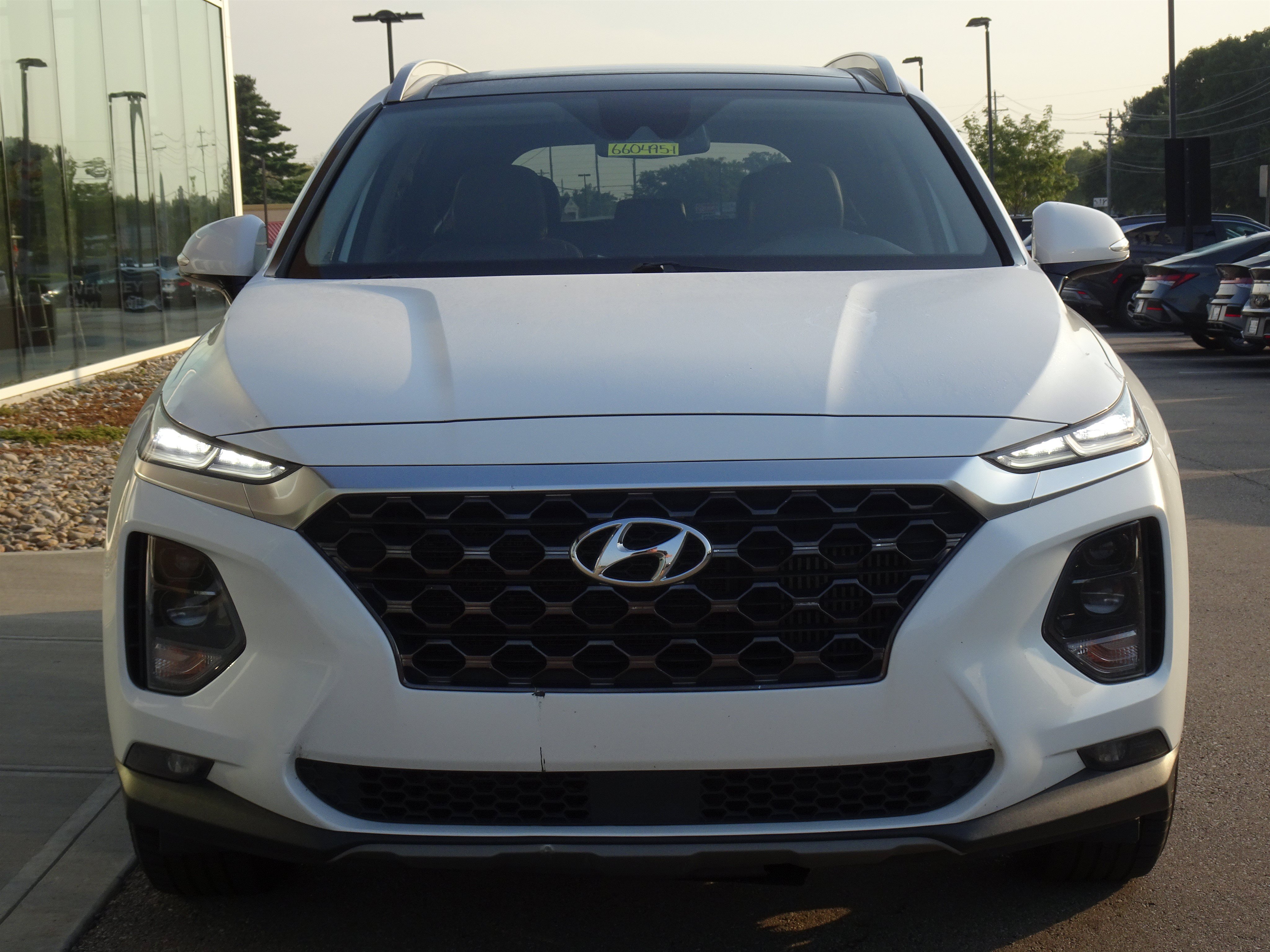 Used 2019 Hyundai Santa Fe Limited FWD image 7