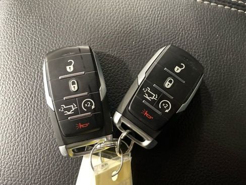 Used 2023 RAM 1500 Laramie image 21