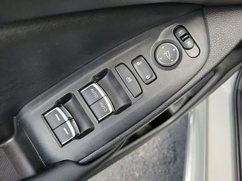 Used 2021 Honda Accord Touring image 19