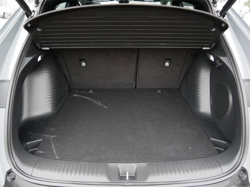 Used 2025 Acura ADX A-Spec image 18