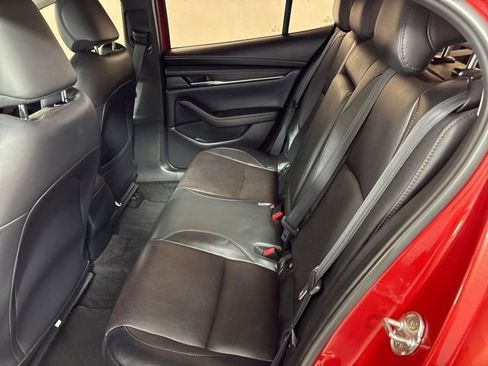 Used 2021 MAZDA MAZDA3 s image 17