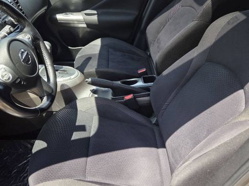 Used 2013 Nissan Juke SV AWD/4WD image 9