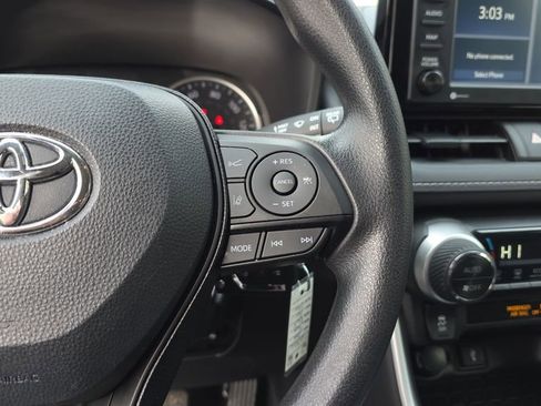 Certified 2021 Toyota RAV4 LE image 23