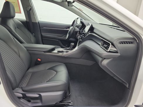 Certified 2024 Toyota Camry SE FWD image 18