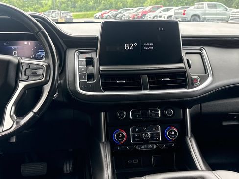 Certified 2022 Chevrolet Suburban LT AWD/4WD image 17